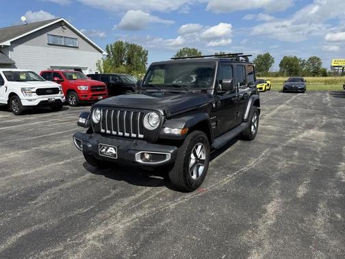 Gray 2019 Jeep Wrangler Unlimited Sahara