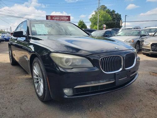 Black 2009 BMW 750 I