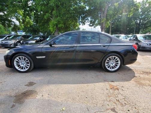 Black 2009 BMW 750 I