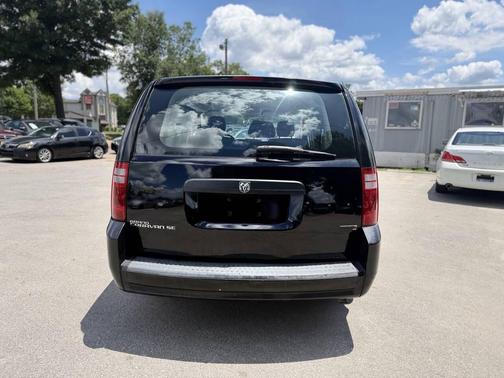 Brilliant Black Crystal Pearlcoat 2008 Dodge Grand Caravan SE