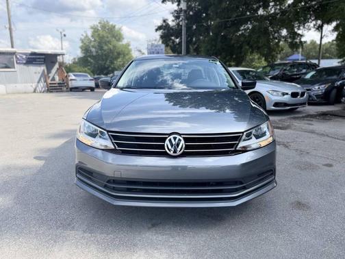Platinum Gray Metallic 2016 Volkswagen Jetta 1.4T S w/Technology