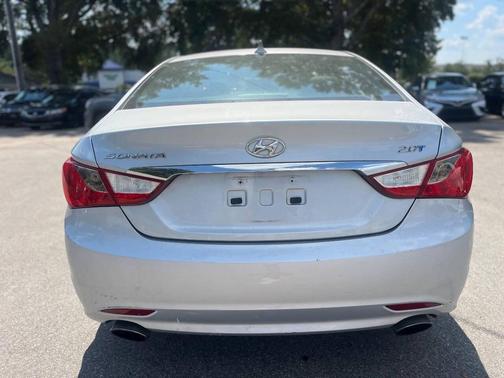 2011 Hyundai SONATA SE 2.0T