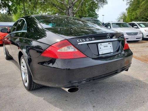 Black 2007 Mercedes-Benz CLS-Class CLS 550