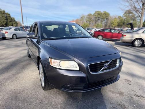 2010 Volvo S40 2.4i