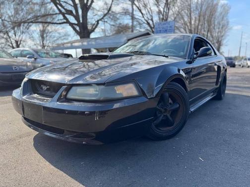 Black Clearcoat 2004 Ford Mustang GT