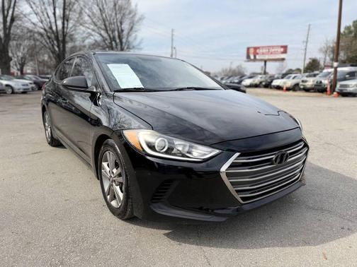 Phantom Black 2018 Hyundai ELANTRA SEL