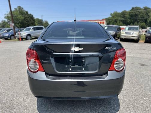 2014 Chevrolet Sonic LS