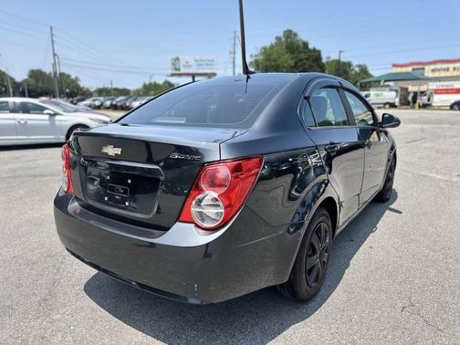 2014 Chevrolet Sonic LS