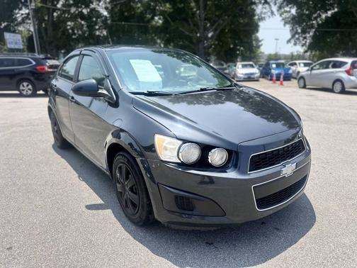 2014 Chevrolet Sonic LS