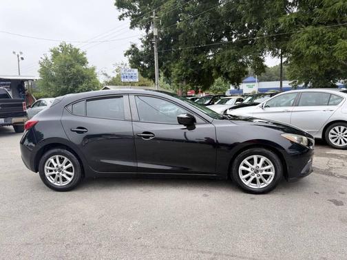 Black 2014 Mazda Mazda3 i Sport