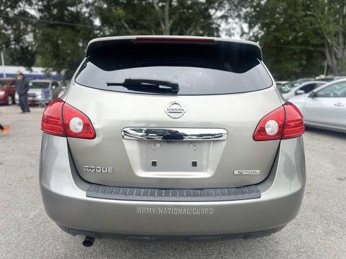 2012 Nissan Rogue S