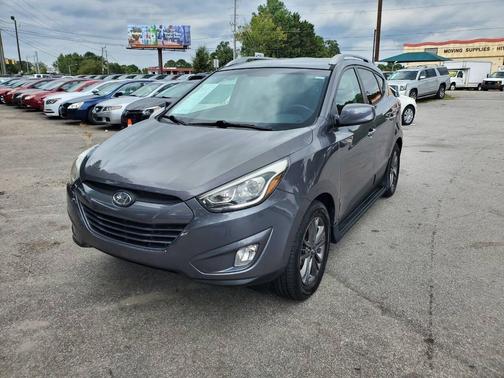 2015 Hyundai TUCSON SE