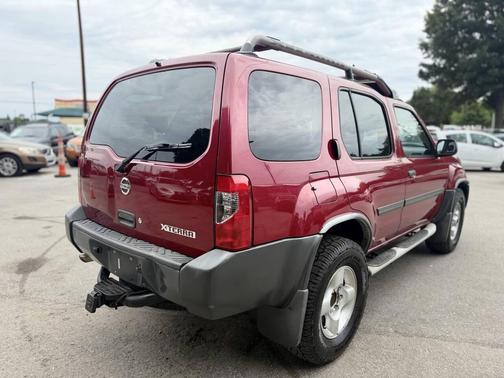 Molten Lava Clearcoat Metallic 2003 Nissan Xterra XE