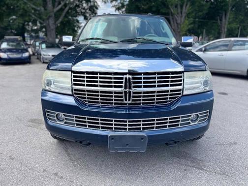 2013 Lincoln Navigator Base
