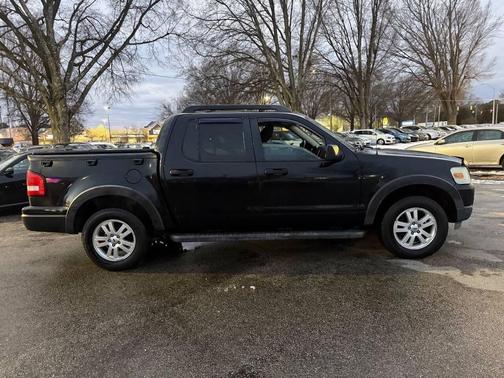 2010 Ford Explorer Sport Trac XLT