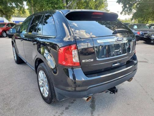 Tuxedo Black Metallic 2013 Ford Edge Limited