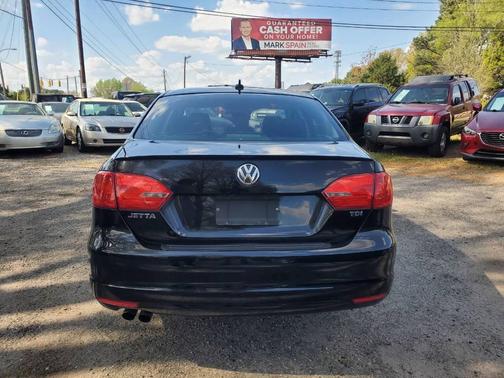 Black Uni 2013 Volkswagen Jetta TDI