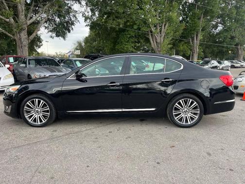 2014 Kia Cadenza Premium