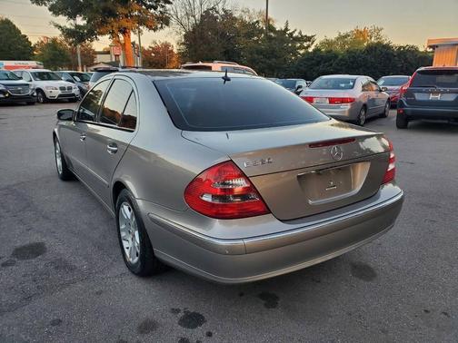 2004 Mercedes-Benz E-Class E 320 4dr Sedan