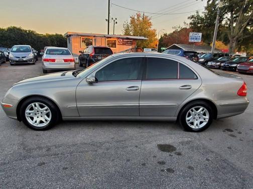 2004 Mercedes-Benz E-Class E 320 4dr Sedan