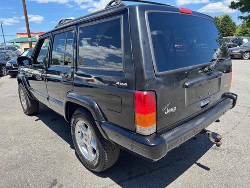 Black Clearcoat 2001 Jeep Cherokee Sport 4WD