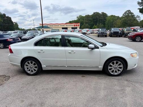 Ice White 2011 Volvo S80 3.2