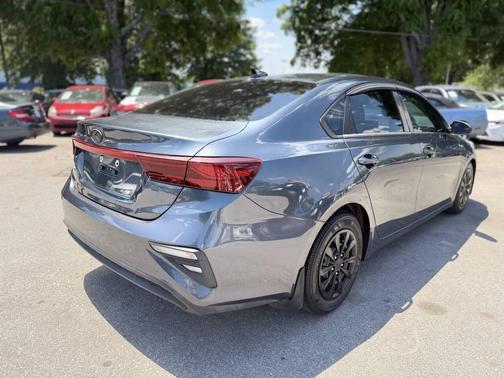 Gravity Grey 2019 Kia Forte FE