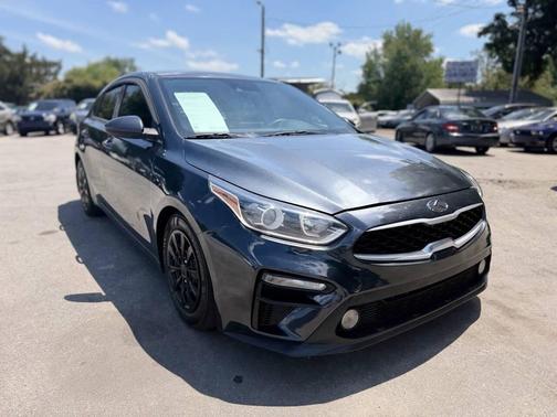 Gravity Grey 2019 Kia Forte FE