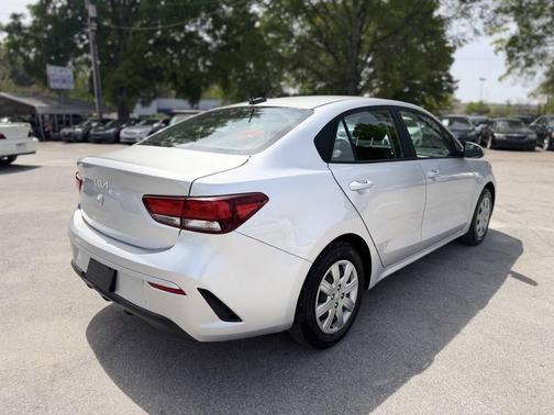 2022 Kia Rio S