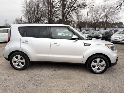 2019 Kia Soul Base