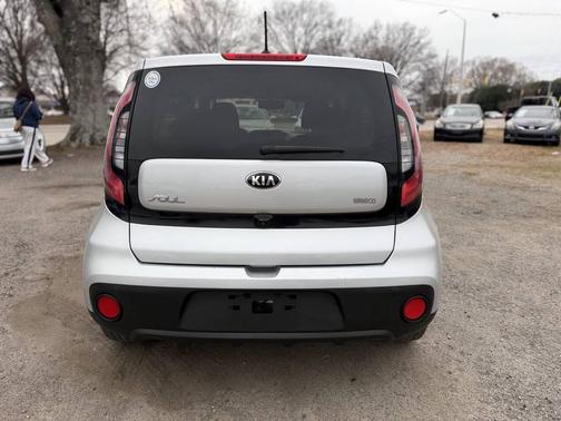 2019 Kia Soul Base