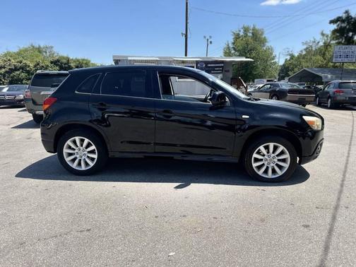 2011 Mitsubishi Outlander Sport SE