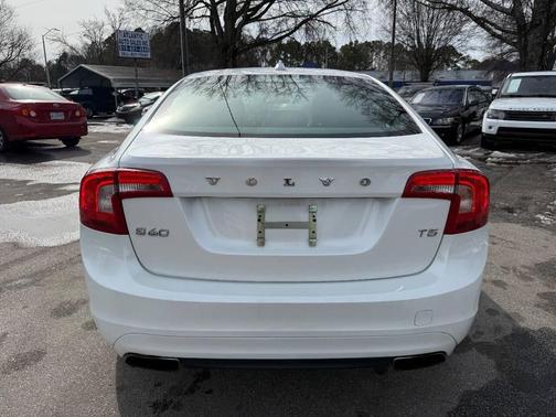 2014 Volvo S60 T5 Premier