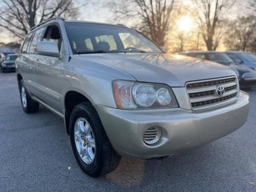 2001 Toyota Highlander Base