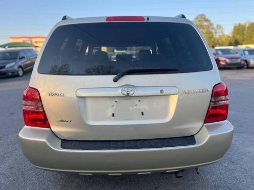 2001 Toyota Highlander Base