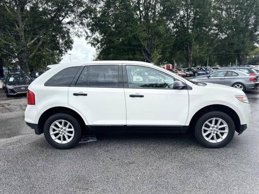 2013 Ford Edge SE