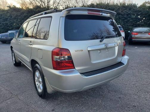 2007 Toyota Highlander Base