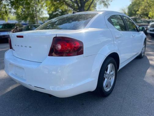 2012 Dodge Avenger SXT