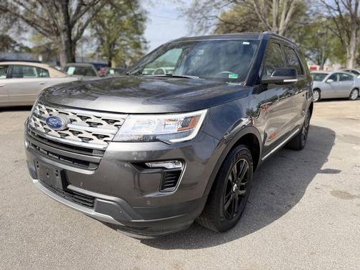 Pewter 2018 Ford Explorer XLT