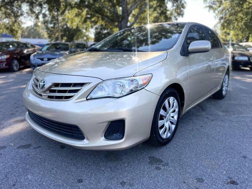 2013 Toyota Corolla LE