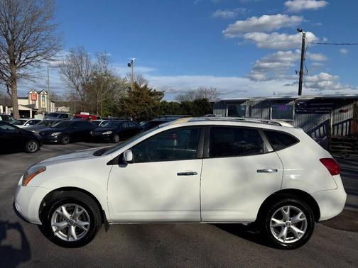 Phantom White Pearl 2010 Nissan Rogue SL
