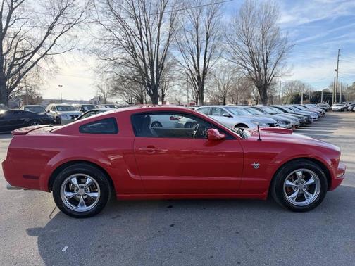 2009 Ford Mustang Base