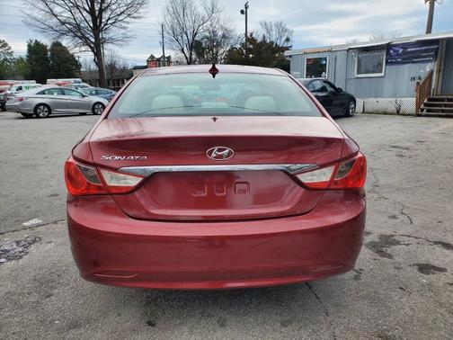 2012 Hyundai SONATA GLS