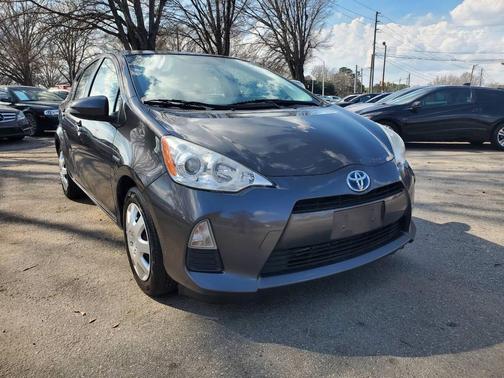 2013 Toyota Prius c One