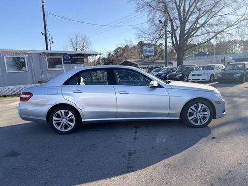 2011 Mercedes-Benz E-Class 4MATIC