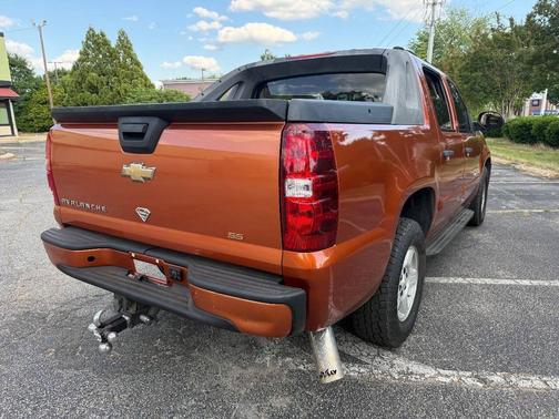 Sunburst Orange II Metallic 2007 Chevrolet Avalanche 1500 LS