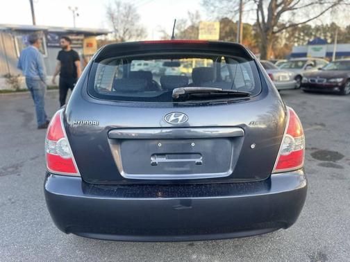 2007 Hyundai Accent SE
