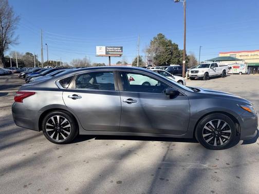 2018 Nissan Altima 2.5 SV
