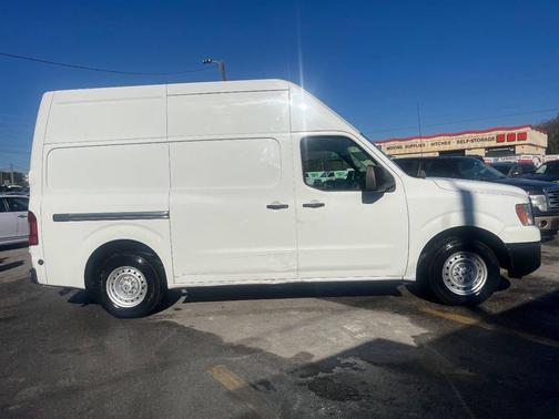 2019 Nissan NV Cargo NV2500 HD S V6