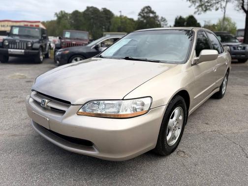 Naples Gold Metallic 2000 Honda Accord EX V6